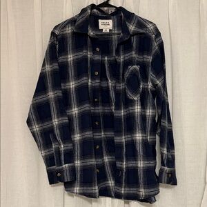 Field & Stream Dark Blue and White Plaid Shirt